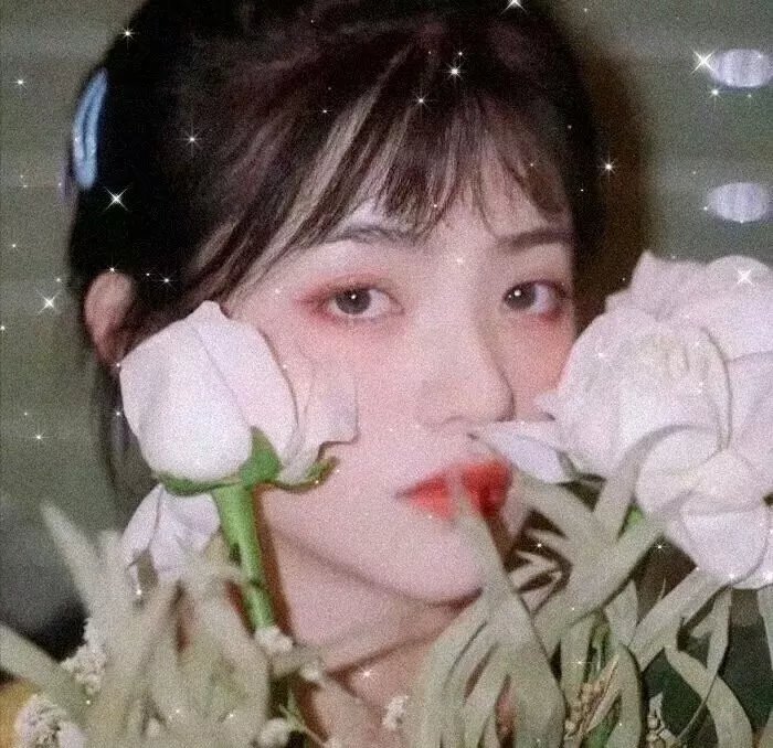 伊朗三面戏剧人生